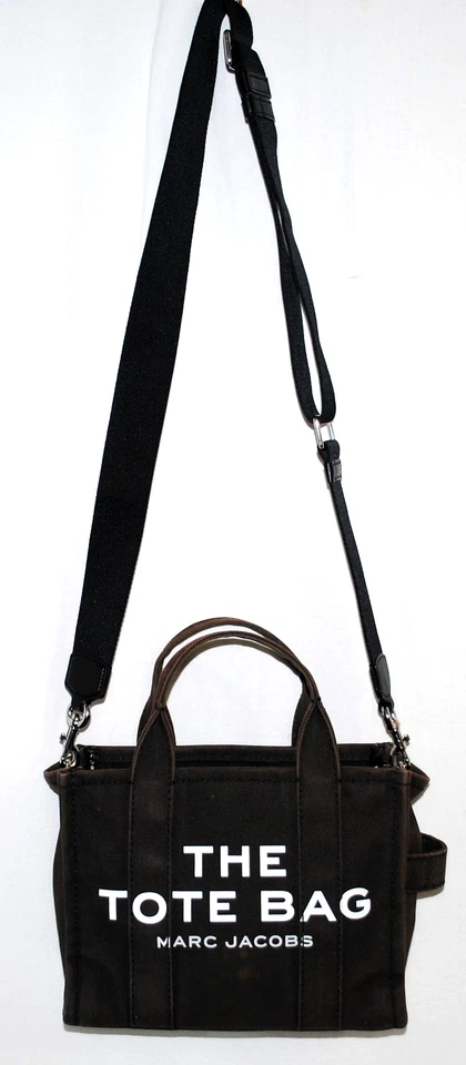 Bolso de Mano Marc Jacobs The Canvas Pequeño, Negro $175 (ver estado) Foto 4 de 4