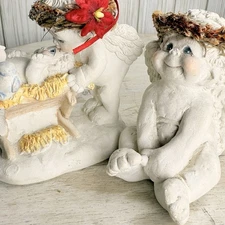 VTG Dreamsicles Cast Angels Lot Of 2 Sitting Pretty & Born This Day Christmas