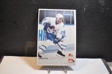 1988-1989 Postcard Quebec Nordiques hockey club # 29 Steven Finn petro Canada