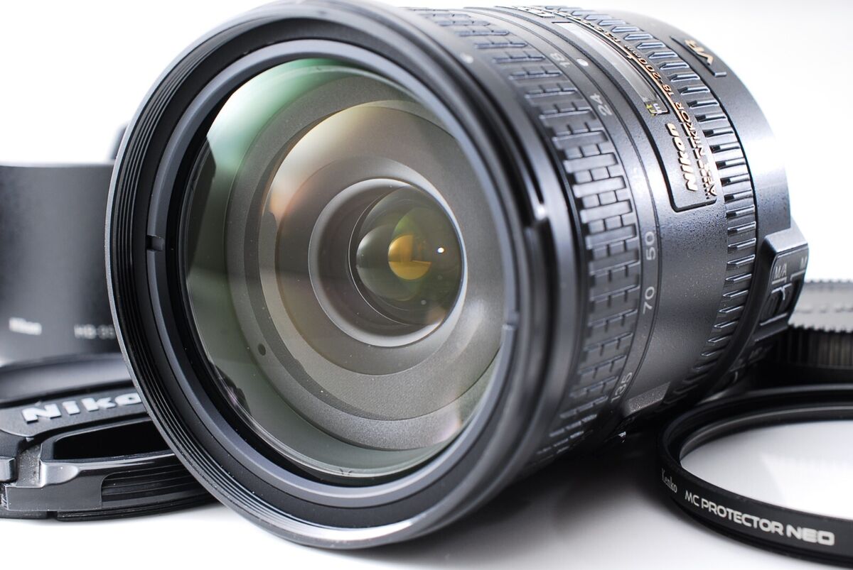 Exc++++ Nikon AF-S DX Nikkor 18-200mm f/3.5-5.6 G ED VR II Exc++++ Nikon AF-S DX Nikkor 18-200mm f/3.5-5.6 G ED VR II