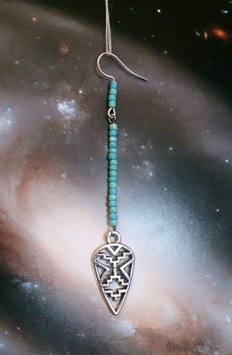 NATIVE AMERICAN EARRINGS, HANDMADE GEOMETRIC ARROWHEAD MULTI COLOUR DESIGN - Picture 9 of 27