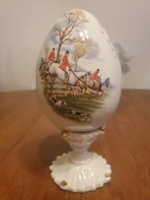 Byron Molds 1976 Foxchase Collectible Egg 7.5” x 3.5” Inches