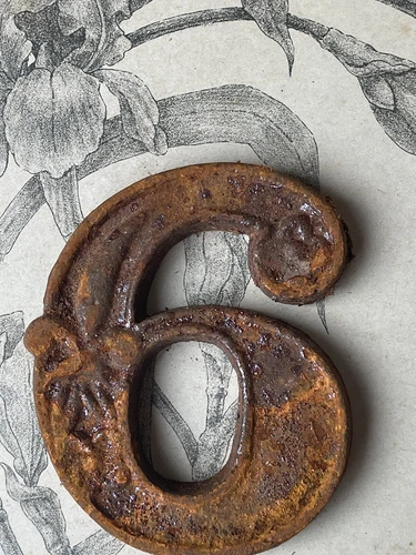 Antique Number / Number 6 Cast Iron Flower Decor Vintage Home Decor Letter