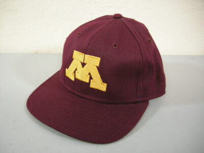 VINTAGE DeLong Minnesota Gophers NCAA Embroidered Cap Hat 7 3/8 *NWOT