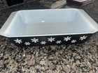 Vintage Pyrex Black and Snowflake 548-B Casserole 1 1/4 Quart Dish - no lid