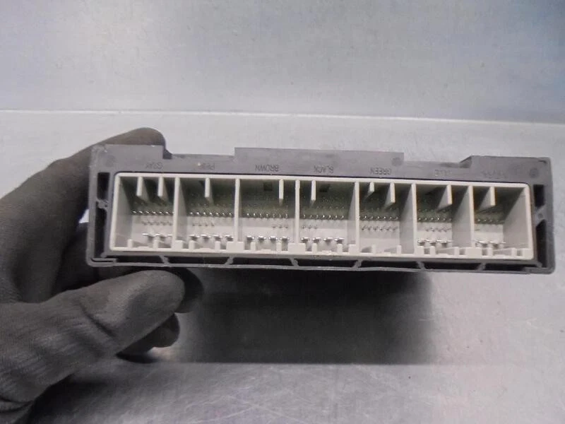 13580774 centralina confort per CHEVROLET CRUZE 2.0 DIESEL CAT 2009 4742516 - Immagine 3 di 4