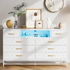 8 Drawers Dresser for Bedroom LED Light Chest of Drawers with Charging Station