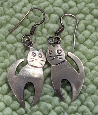 Signed Cat Dangle Hook Earrings Silver Tone Metal Alpaca Mexico - Image 1 of 3
