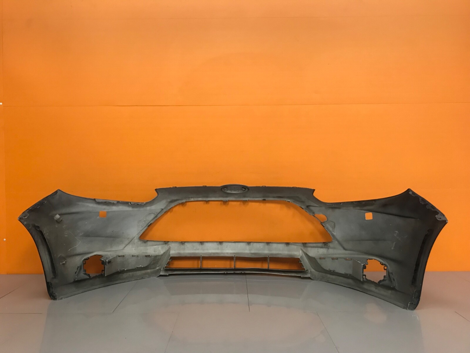 +Ford focus st 2011- 14 genuine FRONT BUMPER each - Image 9