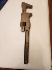LLAVE MONO AMPCO 18" ALUMINIO BRONCE W-1150