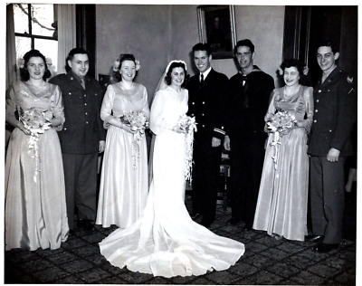 Pair of Wedding Photos Navy Officer Military Group x 10 B&W 1940 matte  finis