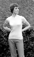 Julie Andrews filming Darling Lili on August 27 1968 in Paris France Old Photo 5