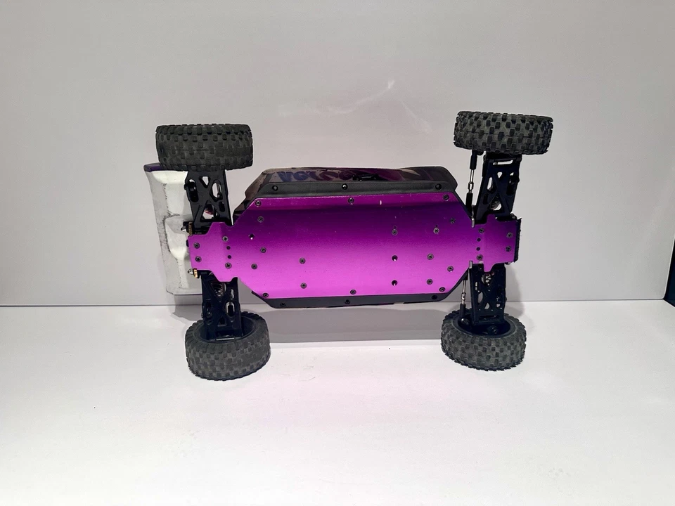 WLtoys 124019 1/12 Scale Brushless 2.4G 4WD RC Buggy Traxxas Upgrades - Image 4 of 4