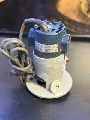 Vintage Bosch 1604A Fixed Base Router 11A 25000 RPM 0601604234 USA
