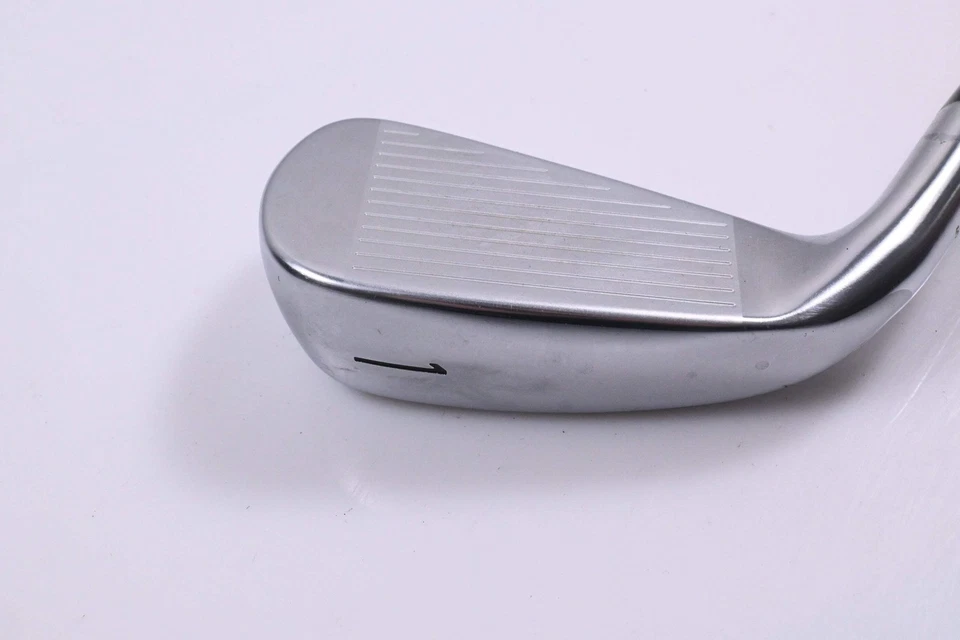Titleist U510 #1 Iron / 16 Degree / Stiff Flex Graphite Design Tour AD 95 Shaft - Image 3 of 4