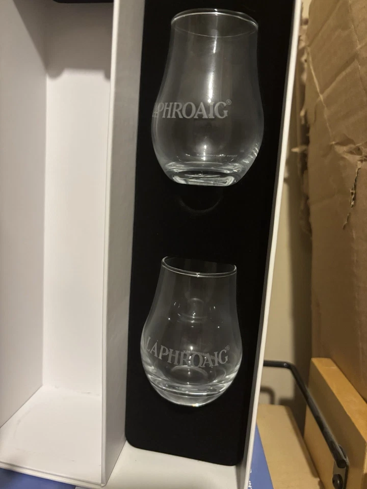 LAPHROAIG Est. 1815 Whisky Tasting Dram Nosing Glasses Set 2 Enjoy Responsibly - Image 2 of 3