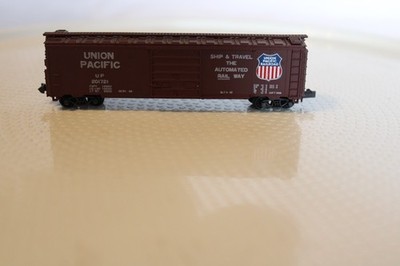 N Scale Con-Cor, 50' Box Car, Union Pacific, Brown #201721