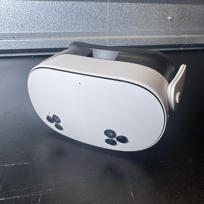 Genuine OEM Original Meta Oculus Quest 3s 128GB VR Headset ONLY No Controllers