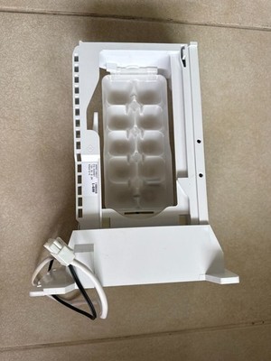 EG-320007 Bosch Thermador Refrigerator Ice Maker OEM 00744441 9000748237