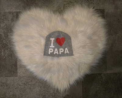 NEUE BABYMÜTZE I LOVE PAPA, I   PAPA, UNGETRAGEN