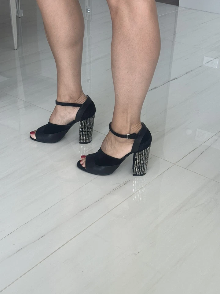 tacones talla 11 Foto 2 de 4
