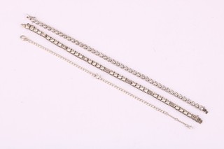 Silver 925 Tennis Bracelets Featuring Round and Faceted Stone X3 22.00g