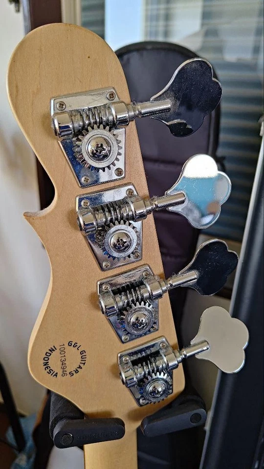 G&L SB2 Tribute Safe Packing! - Image 4 of 4