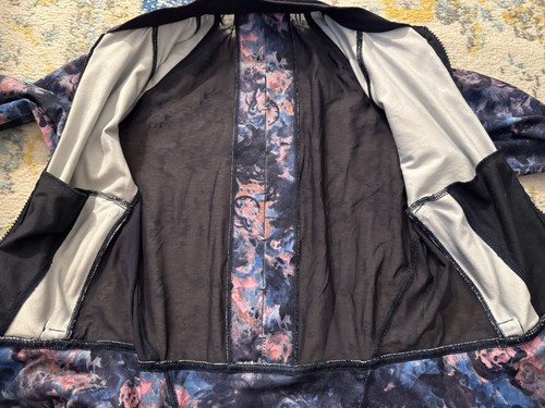 Lululemon If You’re Lucky Moody Mirage Bark Berry Deep Navy Jacket Sz XS/4 Mesh - Picture 12 of 12
