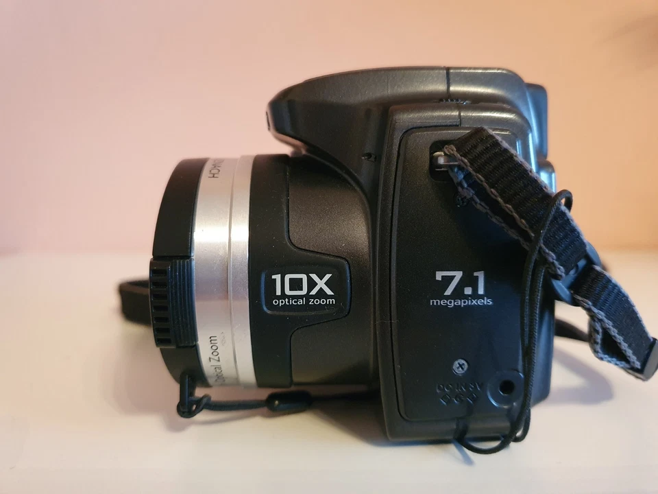 Kodak EasyShareZD710 Digitalkamera 7,1 Megapixel 10-fach Zoom/Einwandfrei  - Bild 3 von 4