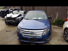 FUSION    2010 Valve Cover 1401781