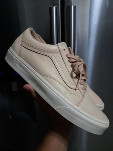 vachetta tan vans old skool