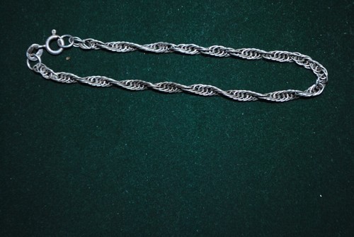 Antikes gedrehtes Armband Silber. - Bild 2 von 8