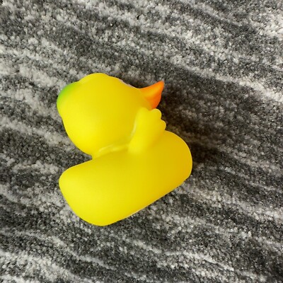 5PCS Rubber Duck Car Decorations With Hats - Cute Squeaky Dashboard Ducks