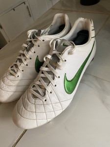 nike tiempo legend 4