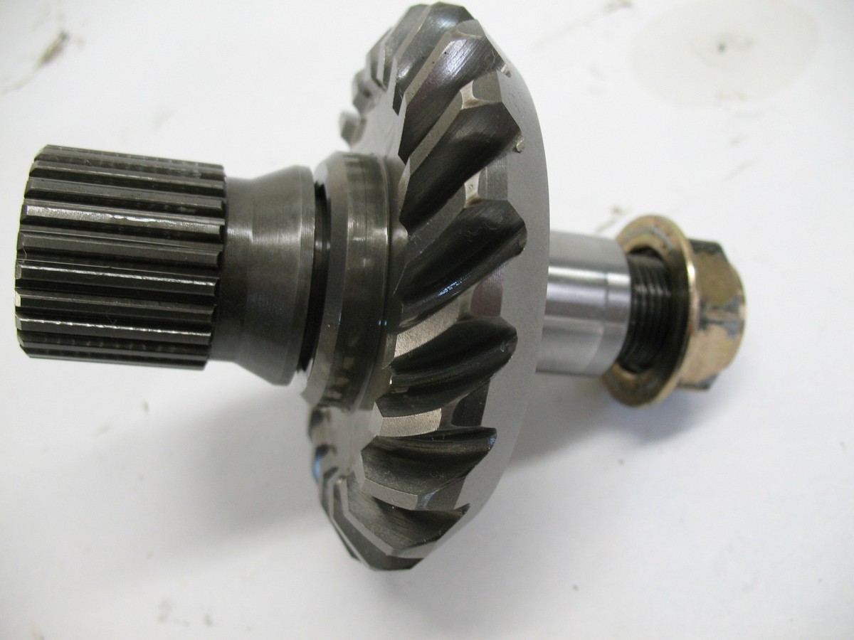1986 KAWASAKI CONCOURS ZG1000 ZG 1000 FRONT BEVEL GEAR SHAFT