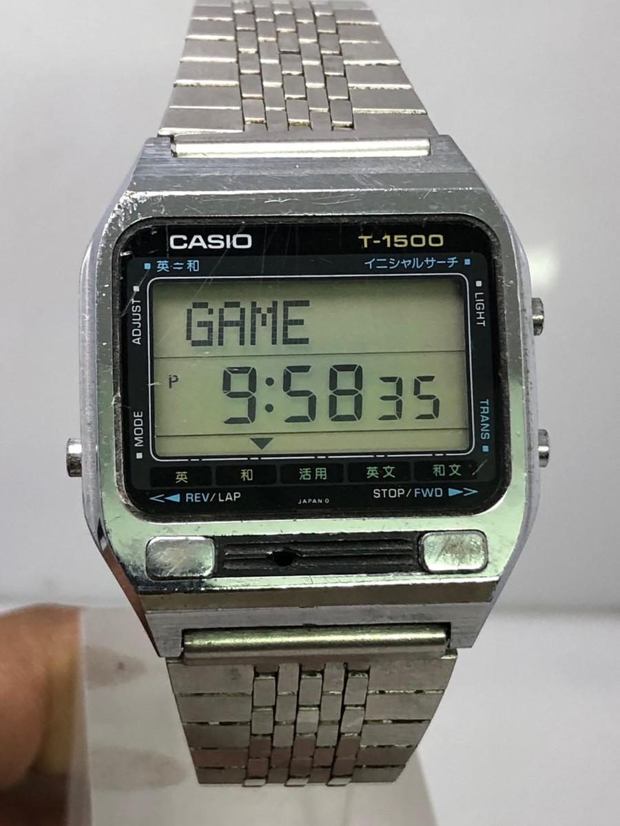 VTG 1980's CASIO T-1500 Dictionary Translator Men's Watch