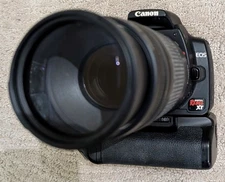 Canon EOS Rebel Xt DSLR Camera  AF 75-300MM + CHARGER, BATTERY, 32GB CARD
