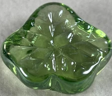 Green Czechoslovakian Maple Leaf Frosted Silver-Tone Finish (11mm X 13mm) EUC