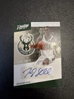 2017-18 Panini Prestige Prestigious Signatures Tony Snell #PS-TSN (AU)