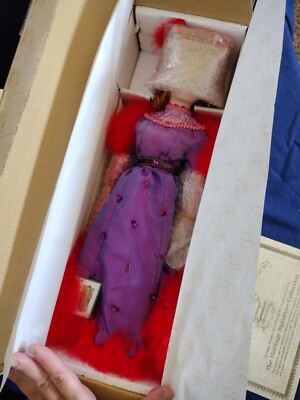 Heritage Signature Collection Porcelain Doll Raquel 12389