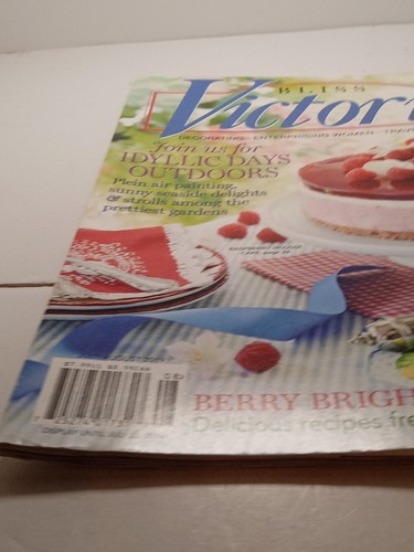 Bliss Victoria Magazine July/August 2019 Special Summer Issue Berry Bright - Picture 3 of 4