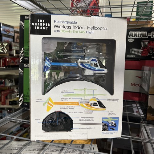New Sharper Image Glow-In-The-Dark Rechargeable Wireless Indoor Helicopter - Picture 7 of 10
