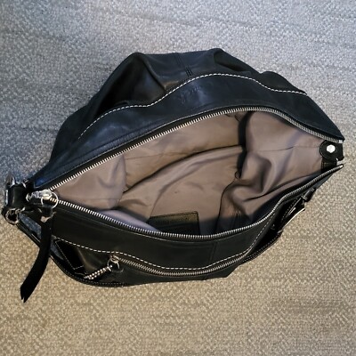 COACH SOHO ブラックレザー ハンドバック COACH® | Soho Flap Bag In Regenerative Leather