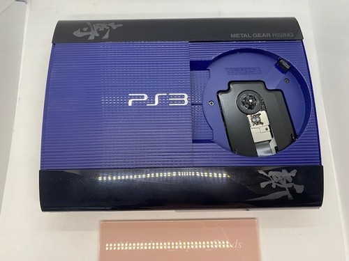 Console PS3 METAL GEAR RISING: REVENGEANCE Slavery limitata spedizione veloce dal Giappone - Foto 9 di 13