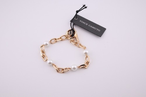 Women's Vince Camuto Faux Pearl Toggle Chain Bracelet Gold Plated Jewelry - Picture 3 of 7