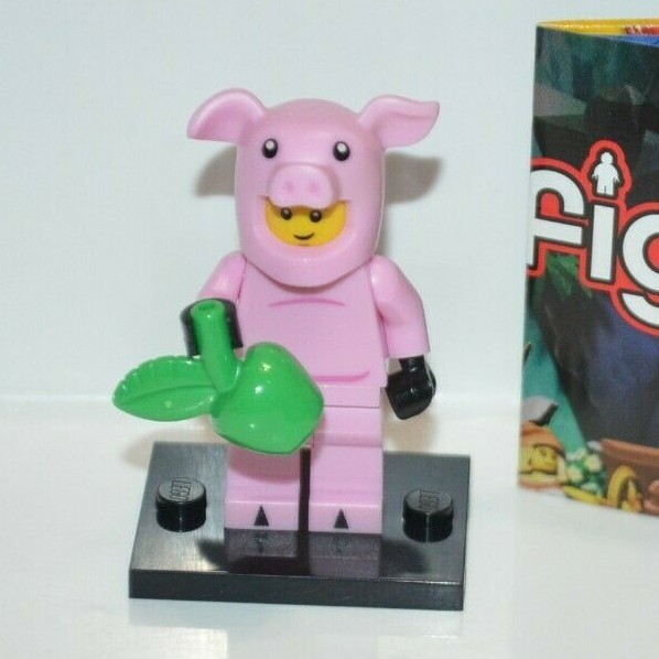 lego pig minifigure