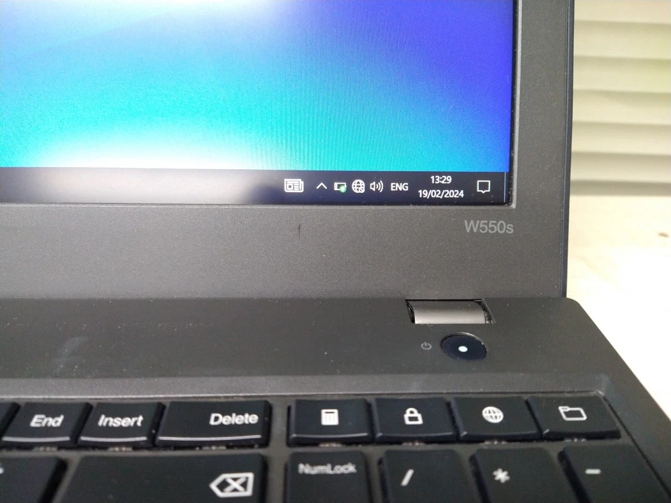 Lenovo ThinkPad W550s 8GB RAM 240GB SSD i7-5500U 2.40GHz *USED* - Image 4 of 4