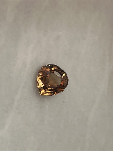 Natural Yellow Zircon VS 3.06ct Fancy-cut - Picture 2 of 9