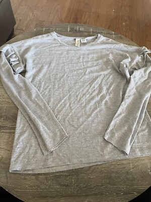 Women s Alison Joy Soft Gray Ruffle Sleeve T Shirt Long Sleeve M (8-10) A6