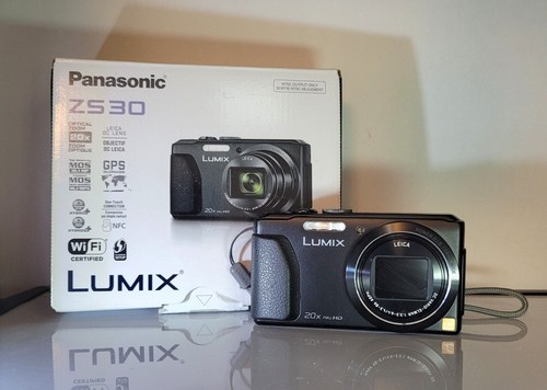 Panasonic Lumix DMC ZS 30 /18 MP 20x Zoom Battery Charger , Instr manual In Box